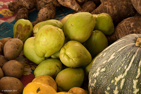 Marigot Market