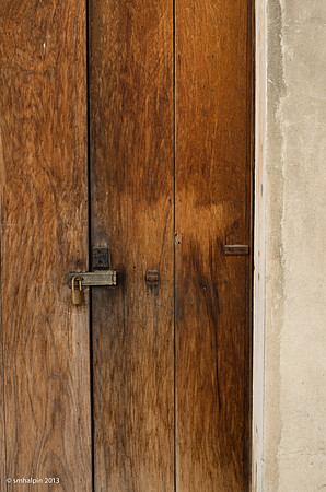 Wood Door - El Castillo