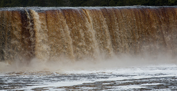 Tahquamenon Falls