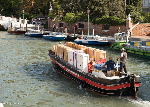 DeliveryVan-6841